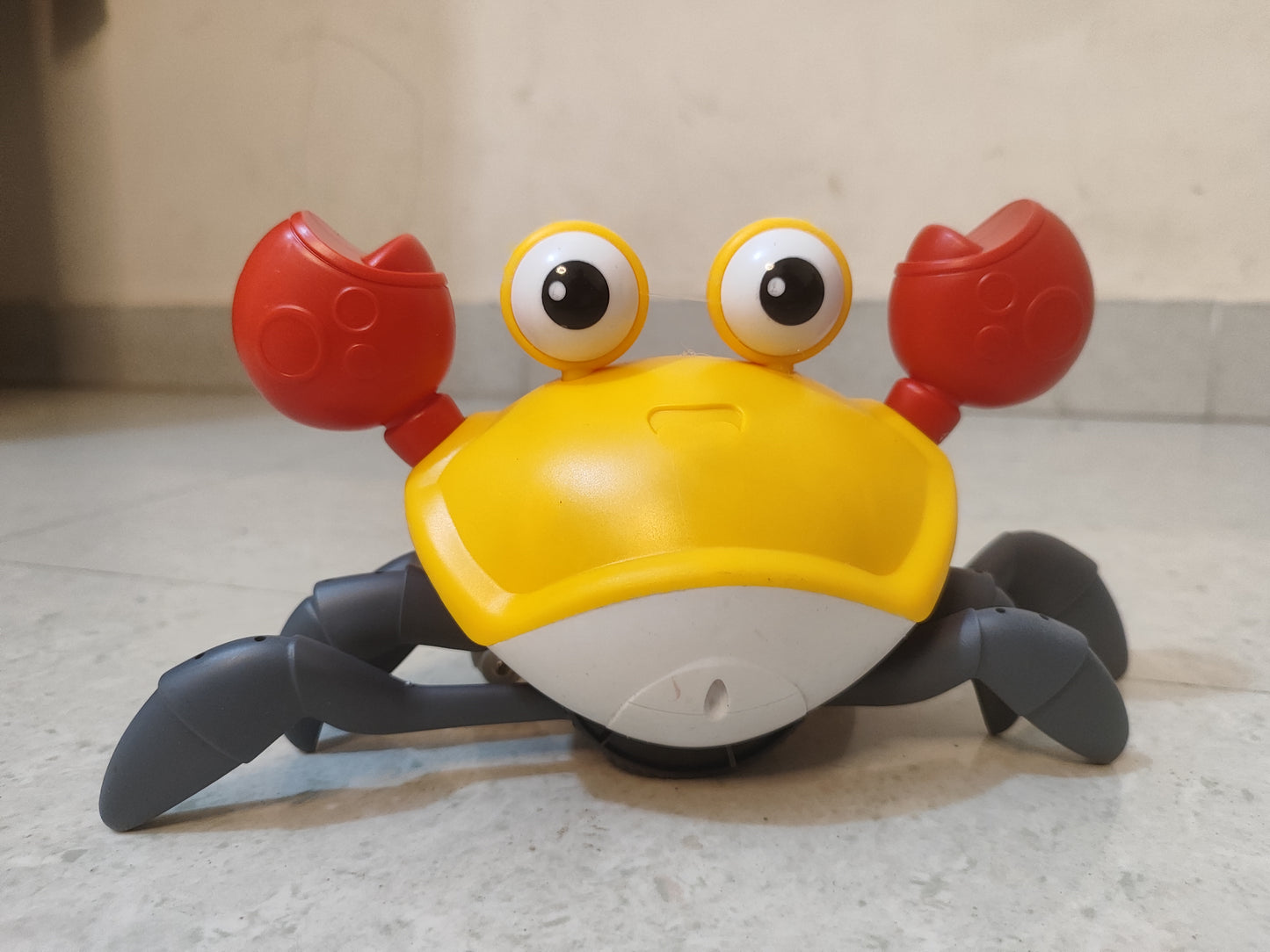 Crazy Crawling Crab Toy for Kids with Music & LED Lights